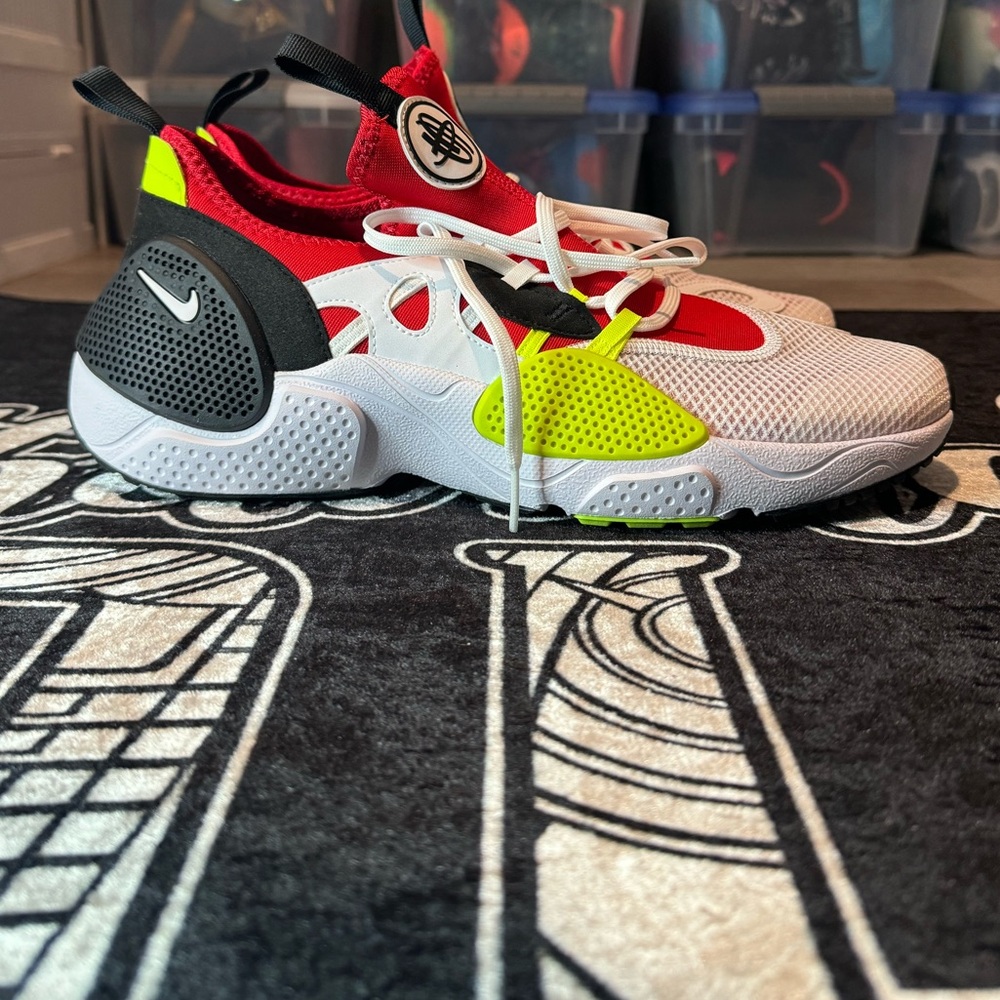 Nike Huarache Edge TXT Men's Running Shoes Size 11 White Red NICE A01697-100